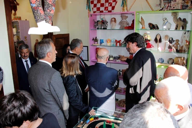 Ödemiş’te Çocuk Oyuncakları Sergisi