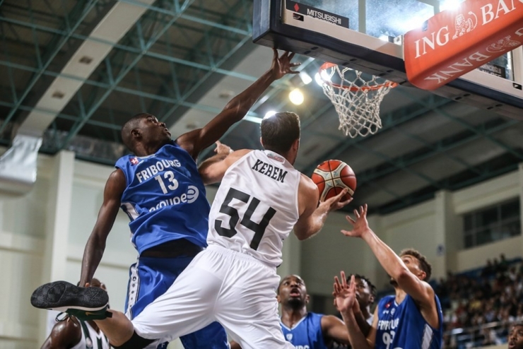 Sakarya Büyükşehir, Romanya’da Galibiyet Arayacak