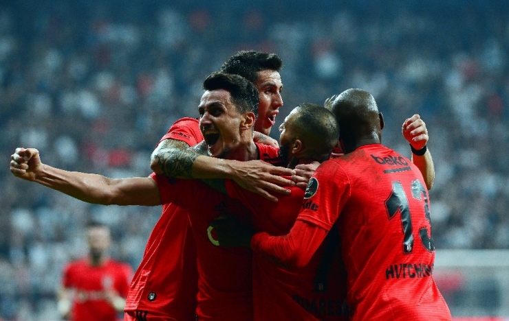 Güneş’in Yüzü Gülüyor