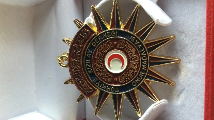 Türk Kızılay Bilecik Şubesine Büyük Ödül