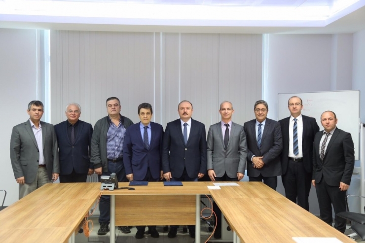 Bandırma Osb’ye Teknik Myo İçin İmzalar Atıldı