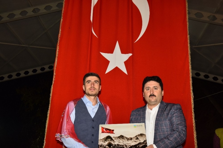 Başkan Avcı, Genç Askerleri Uğurladı