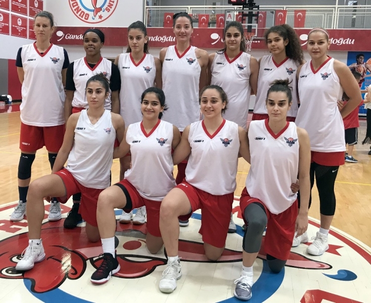 Orak: "Adana’nın Kadınlar Basketbol Süper Ligi’ndeki Tek Takımına Sahip Çıkmalıyız"