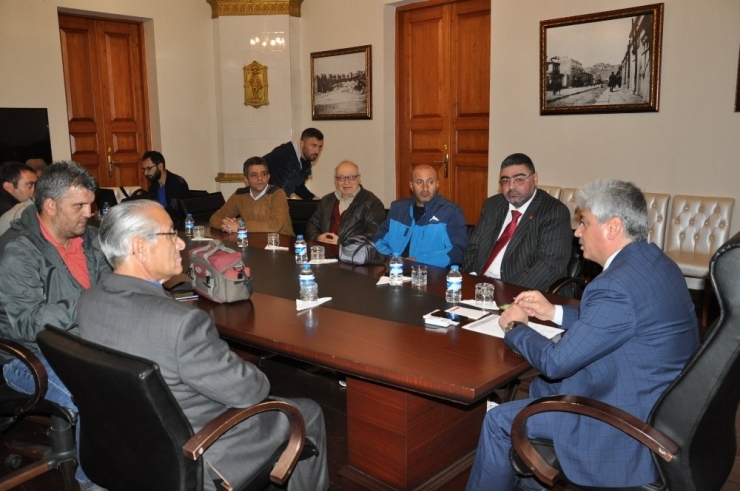 Kars Valisi Rahmi Doğan, Basın Mensuplarıyla Vedalaştı