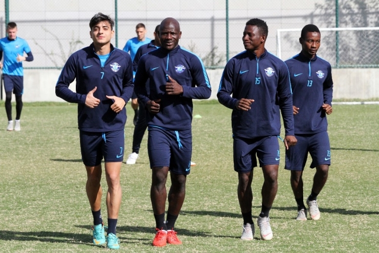 Adana Demirspor, Dersim 62 Spor Maçının Hazırlıklarını Tamamladı