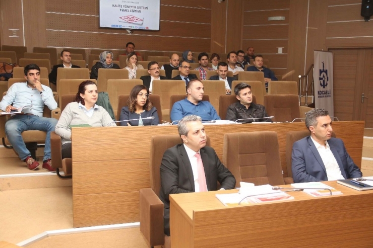 Büyükşehir Belediye Personeline Kalite Eğitimi Verildi