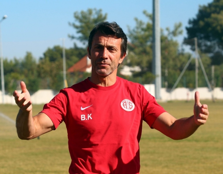 Antalyaspor’da Kasımpaşa Hazırlıkları