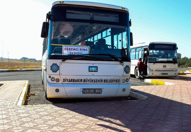 Diyarbakır’da Öğrencilere Ücretsiz Ring Servisi Devam Ediyor