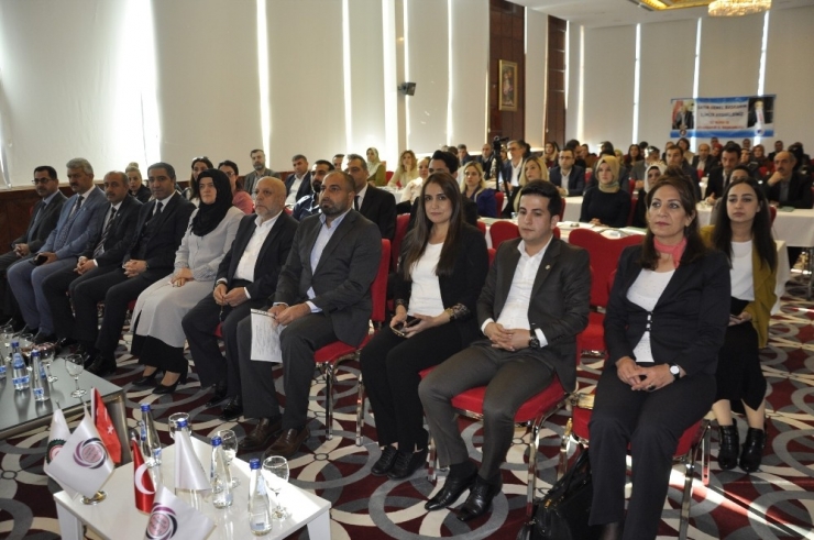 Hak-iş’ten Kadınların Güçlendirilmesi İçin Eğitim