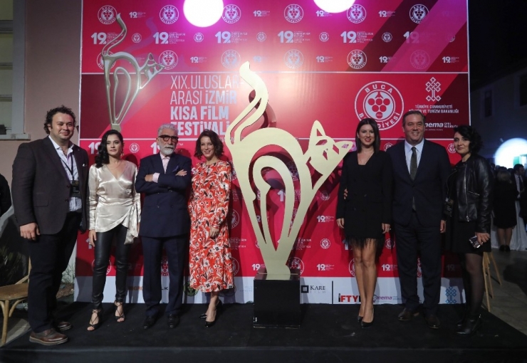 Altın Kedi Buca’da Start Aldı