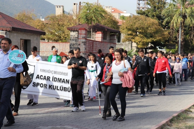 Kırkağaç’ta Sağlıklı Yaşam İçin Yürüdüler