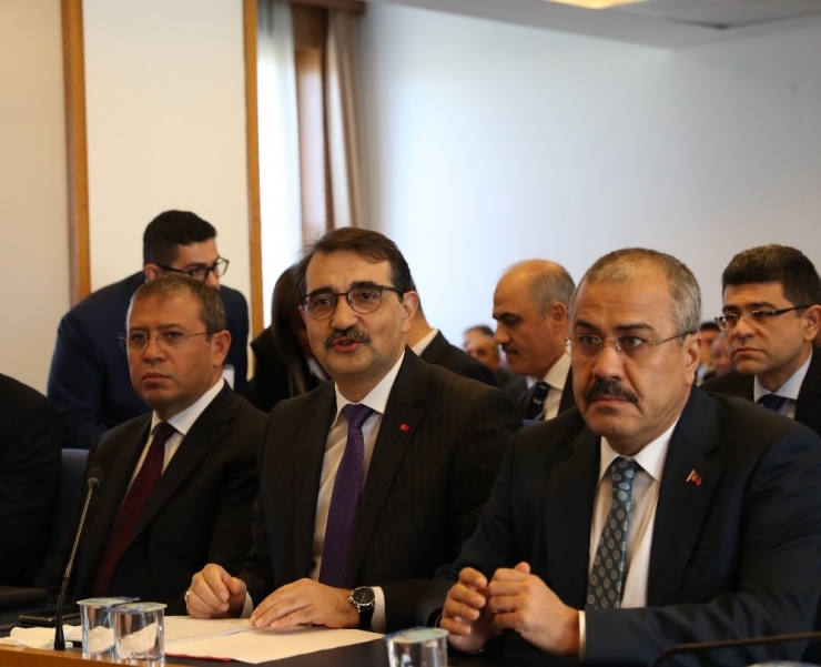 Bakan Dönmez: "Sinop Nükleer Güç Santrali Fizibilite Çalışmaları Tamamlandı, Üçüncü Santral İçin Yer Belirleme Çalışmaları Devam Etmektedir"