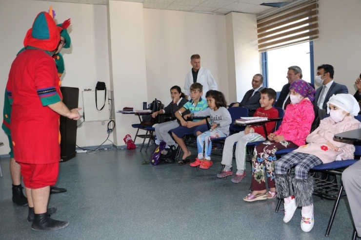 Büyükşehir Lösemili Çocuklara Moral Oldu