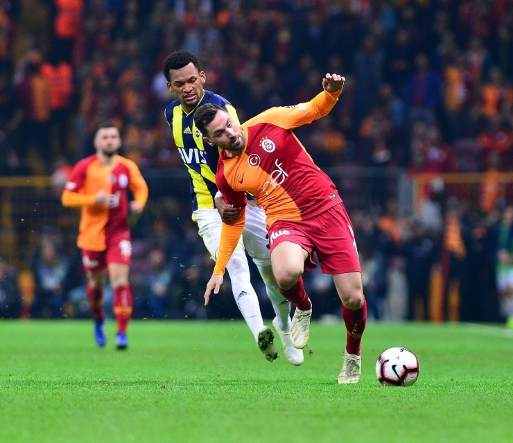 Spor Toto Süper Lig: Galatasaray: 2 - Fenerbahçe: 2 (Maç Sonucu)