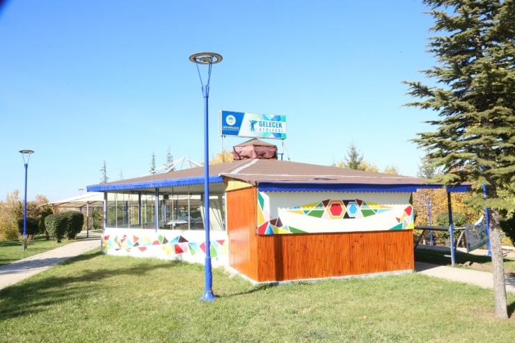 Gençler İçin ‘Gelecek Atölyesi’ Açılıyor