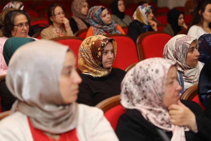 "Annedeki Tedirginlik, Şüphe Ve Stres Süt Yapımını Azaltıyor”