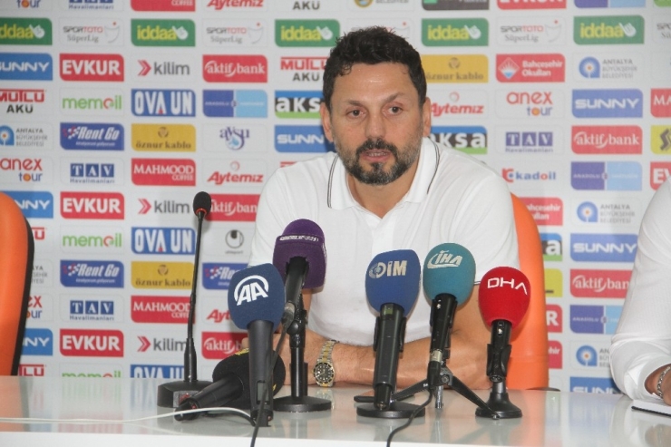 Erol Bulut: ”Aldığımız 3 Puandan Dolayı Çok Mutluyuz”