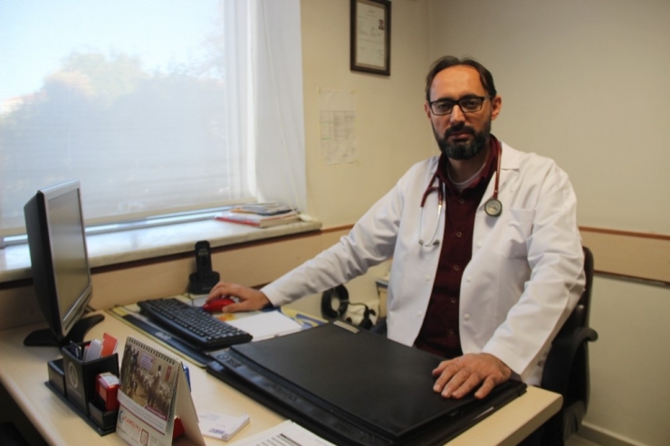 Dr. Yalın: "İnme Geçiren Bir Hastada İlk 10 Günde Ölüm Sıklığı Çok Yüksektir"