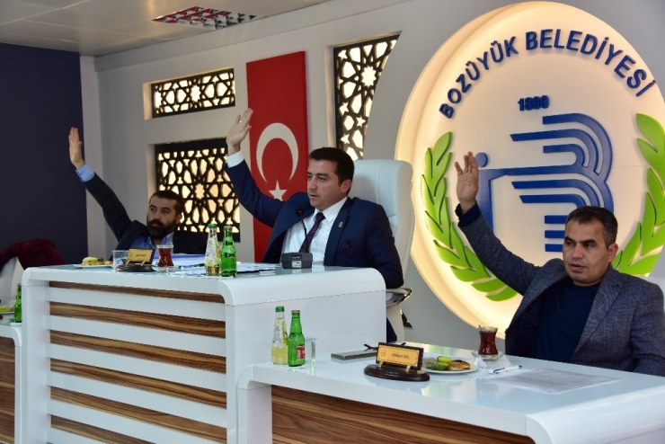 Bozüyük Belediyesinden Şehitlere Vefa