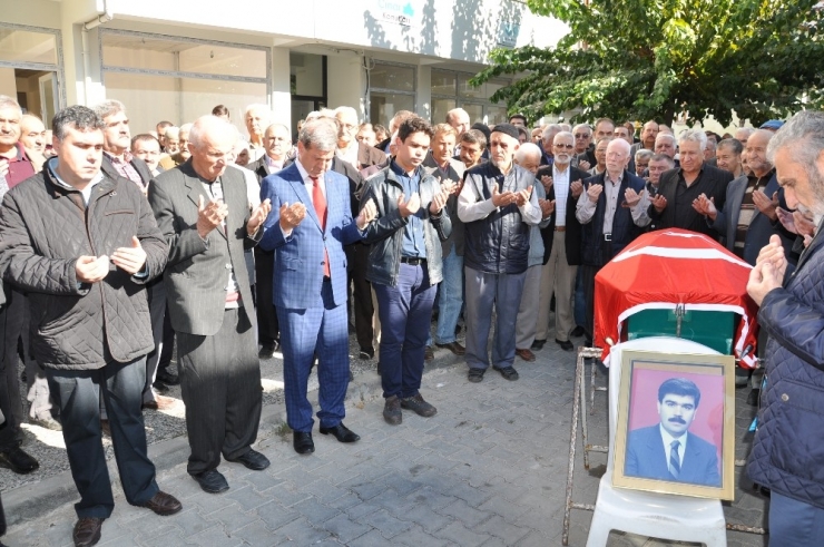 İsmail Karakuyu, Son Yolculuğuna Uğurlandı