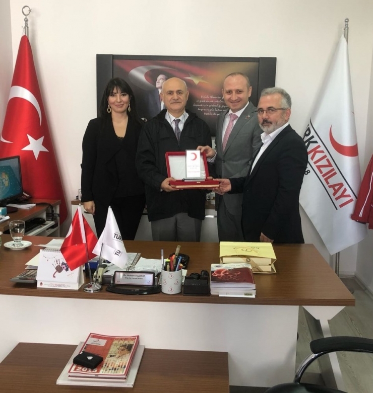 “Umut” Varsa “Hayat” Da Var