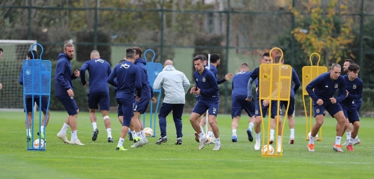 Fenerbahçe’de Anderlecht Mesaisi Sürüyor