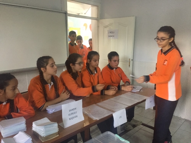 Okulda Seçim Heyecanı