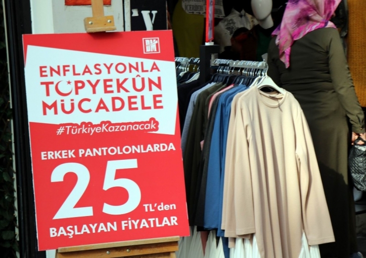 Güler: “Esnafımız Kepenk Kapatacak Durumda Değil”