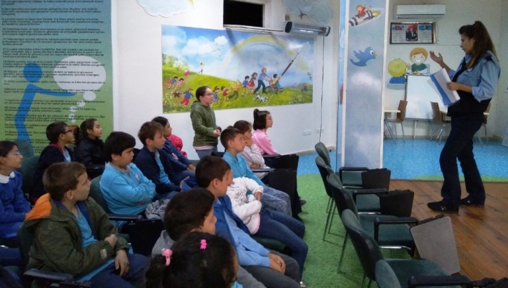 İzmit Zabıtalarından Öğrencilere Eğitim