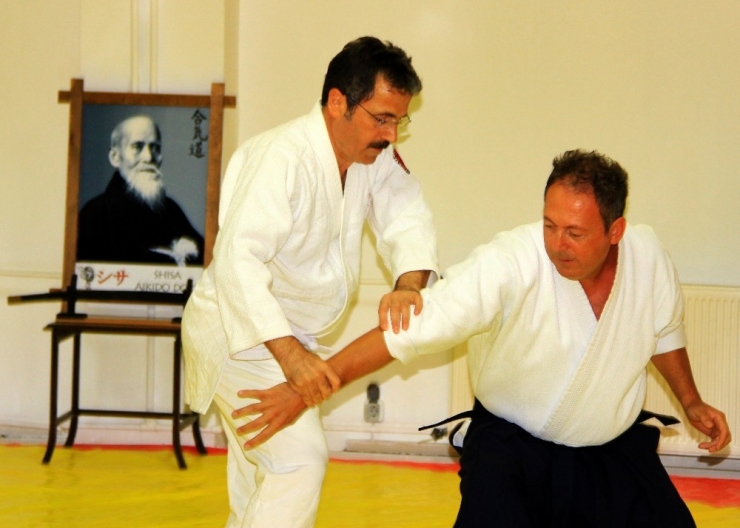 Rektör Ve Güvenlikçilere Aikido Kursu