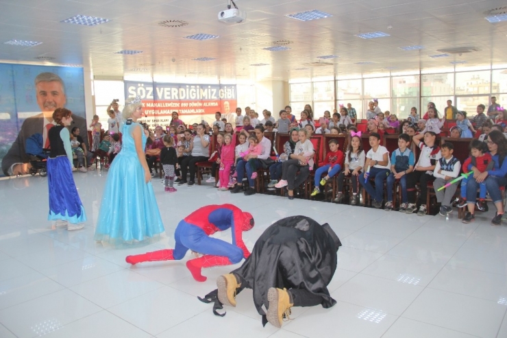 Serik’te Tiyatro Şenliği