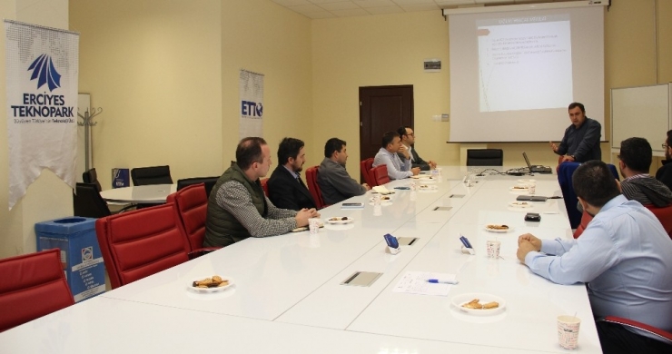 Erciyes Teknopark’ta Dış Ticaret Söyleşileri Başladı
