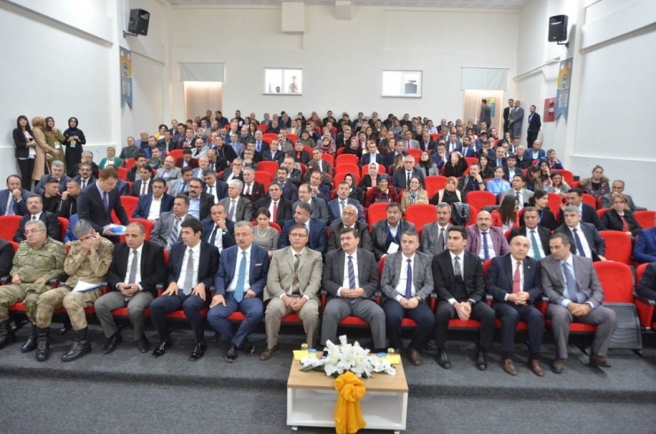 Dr. Öğretim Üyesi Erkan Hirik; “Liselerdeki Madde Kullanımını Üniversiteden 2 Kat Daha Yaygın”