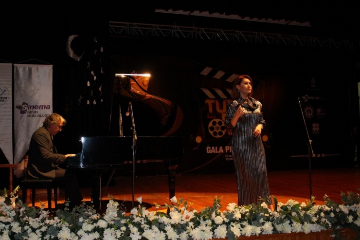 İskenderun’da “Tutunmak Kısa Film Yarışması"nın Galası Yapıldı