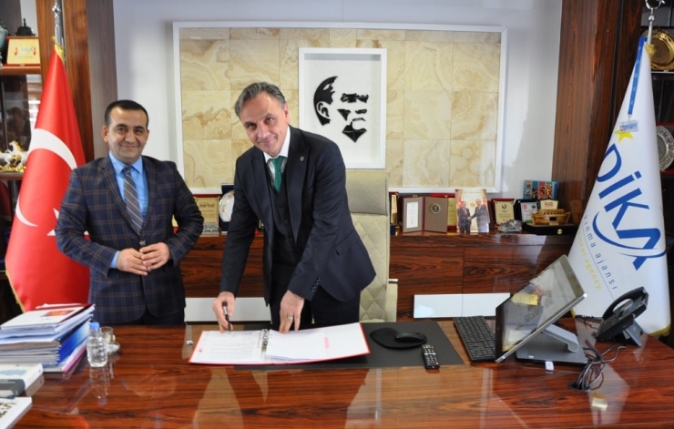 Dika’dan Mardin’e Proje Desteği