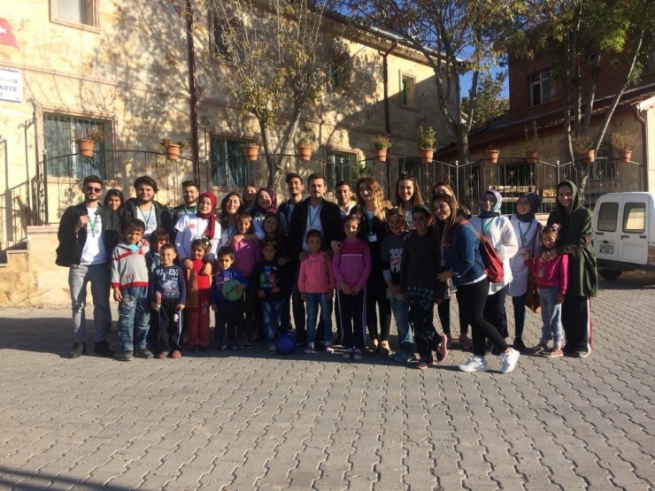 Nevü Engelsiz Üniversite Biriminden ‘Gökkuşağı Projesi’