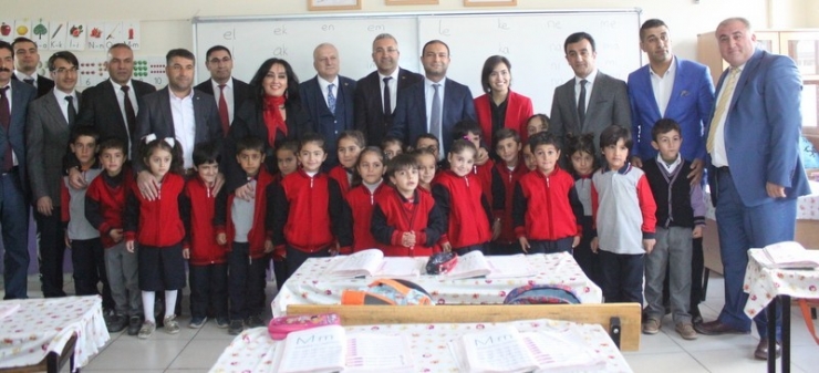 Trabzon Platformu Ve Sbk Holdingden Eğitime Destek