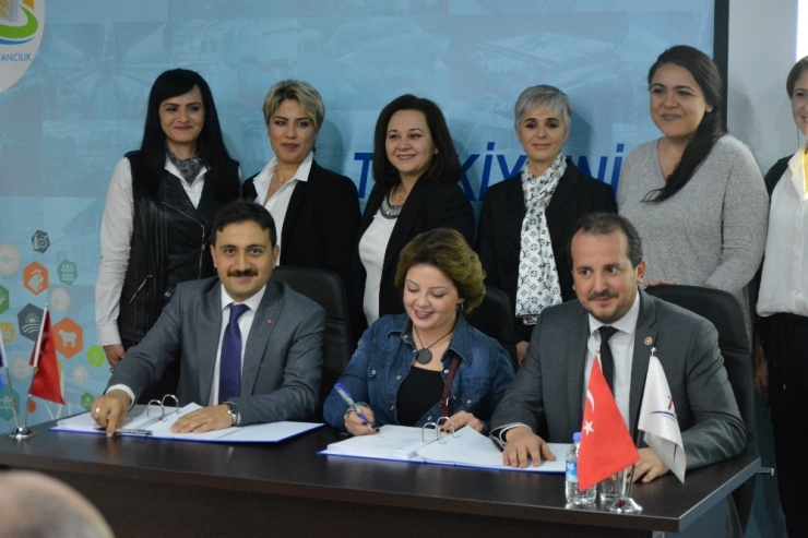 Bursa’da Tarım Projelerine 10 Milyonluk Hibe Desteği