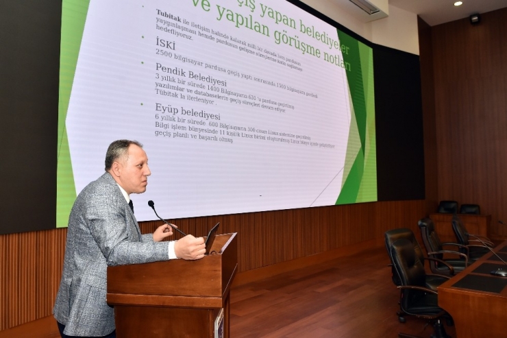 Ankara Büyükşehir’den Pardus Eğitimi