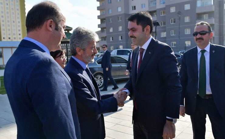 Bakan Kurum Başkent’in Önemli Proje Alanlarında İncelemelerde Bulundu