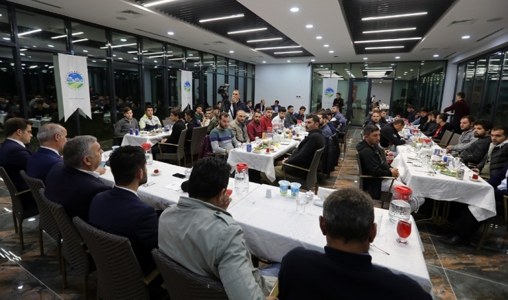 Başkan Toçoğlu’ndan Alandüzü’ne Saha Sözü