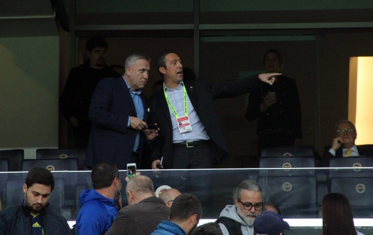 Spor Toto Süper Lig: Fenerbahçe: 0 - A.alanyaspor: 0 (Maç Devam Ediyor)