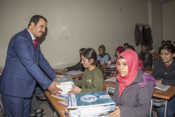 Öğrencilere Ücretsiz Kaynak