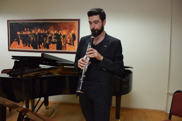 Anadolu Üniversitesi’nde "Söyleşili Konser"