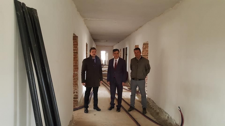 Başkan Yalçın, İnşaat Çalışmalarını Yerinde İnceledi