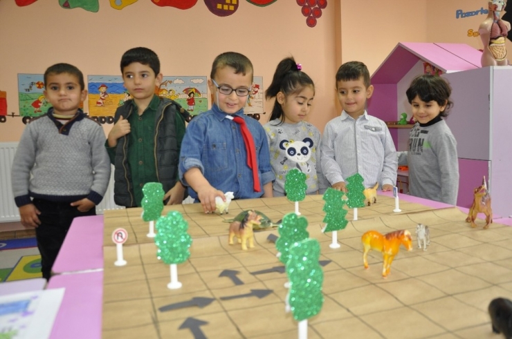 Anaokulu Öğrencileri Kodlama Eğitimini Başarıyla Tamamladı