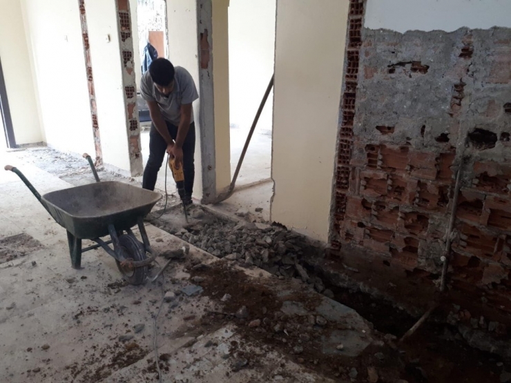 Körfez’deki Camilere 3 Milyonluk Destek