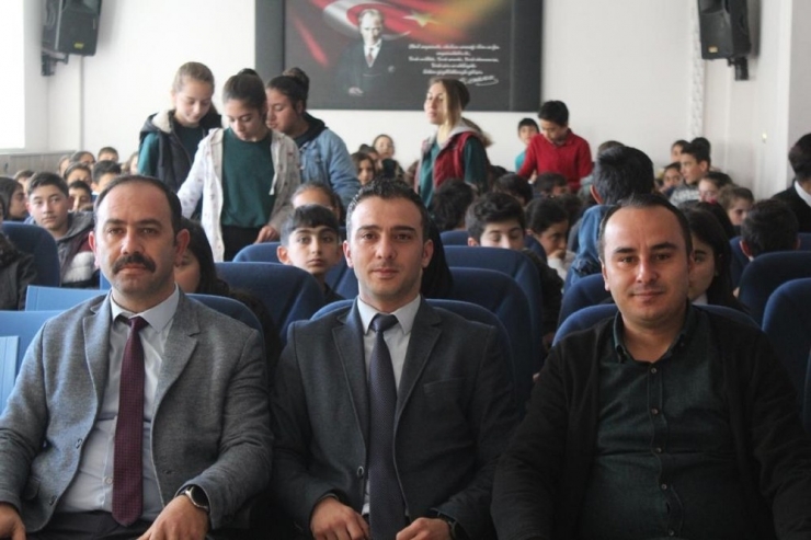 Öğrenciler Telekonferansla Nasa’ya Bağlandı