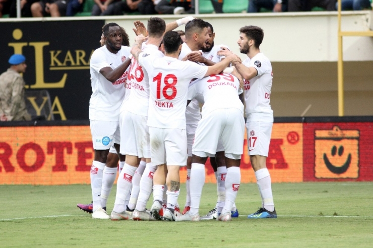 Antalyaspor’dan Transfer Açıklaması