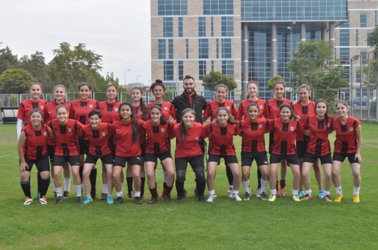 Kadınlar Ligi’nde Kayseri Derbisi